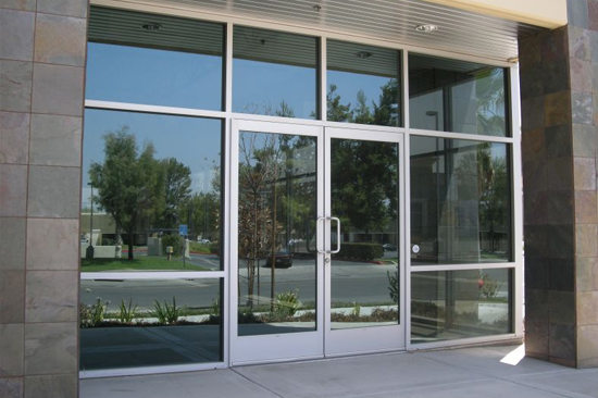 Hemet-commercial-door-repair